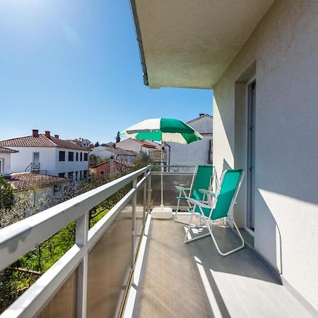 Golden Island Apartments クルク エクステリア 写真