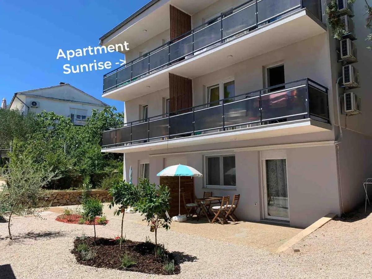 Golden Island Apartments クルク エクステリア 写真