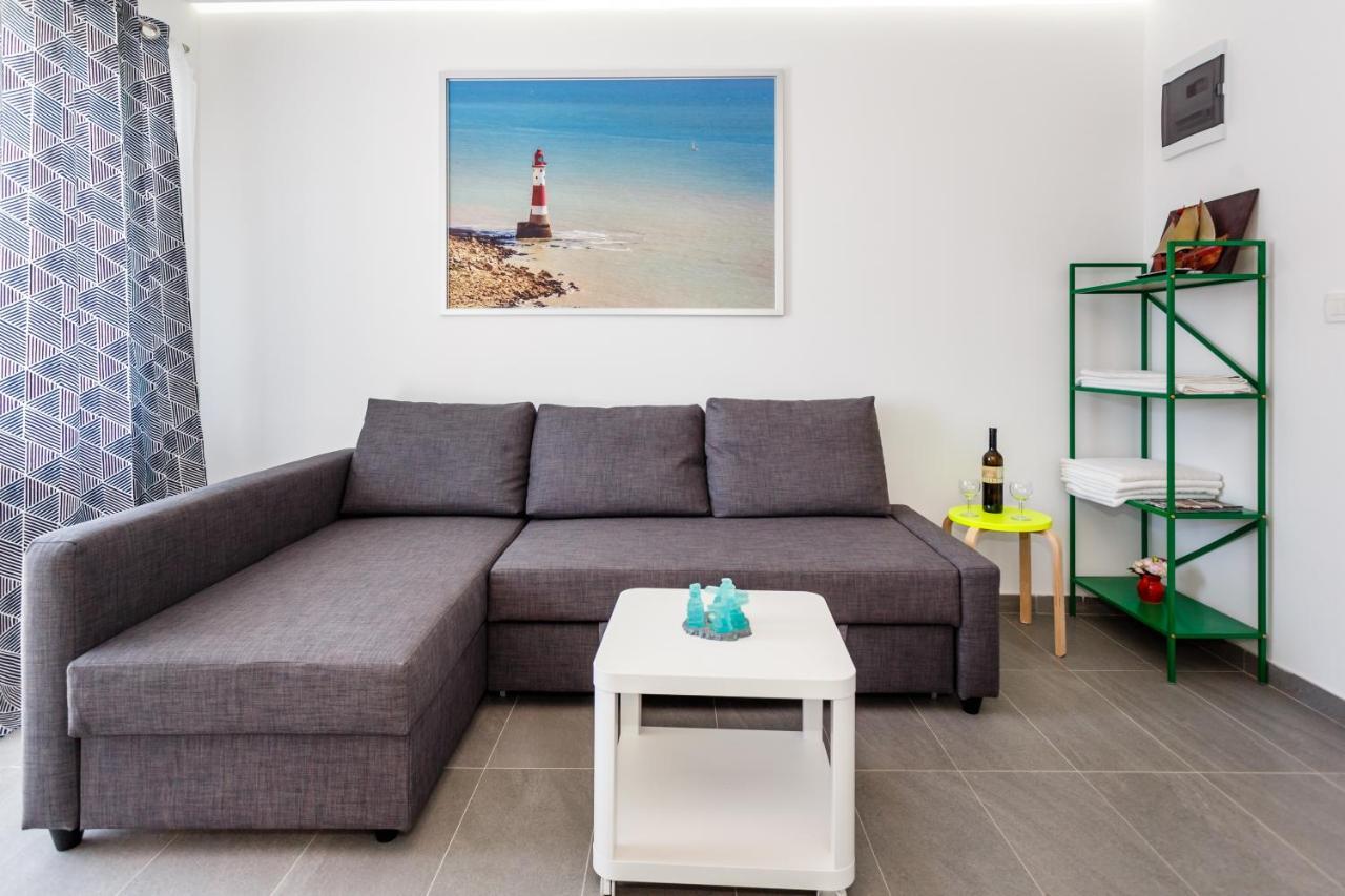 Golden Island Apartments クルク エクステリア 写真